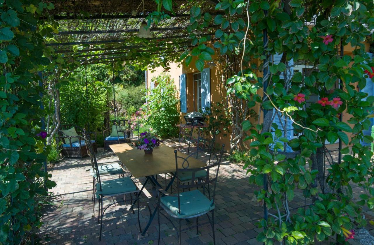 Вилла House With Garden And Sea View Ла-Лонд-ле-Мор Экстерьер фото