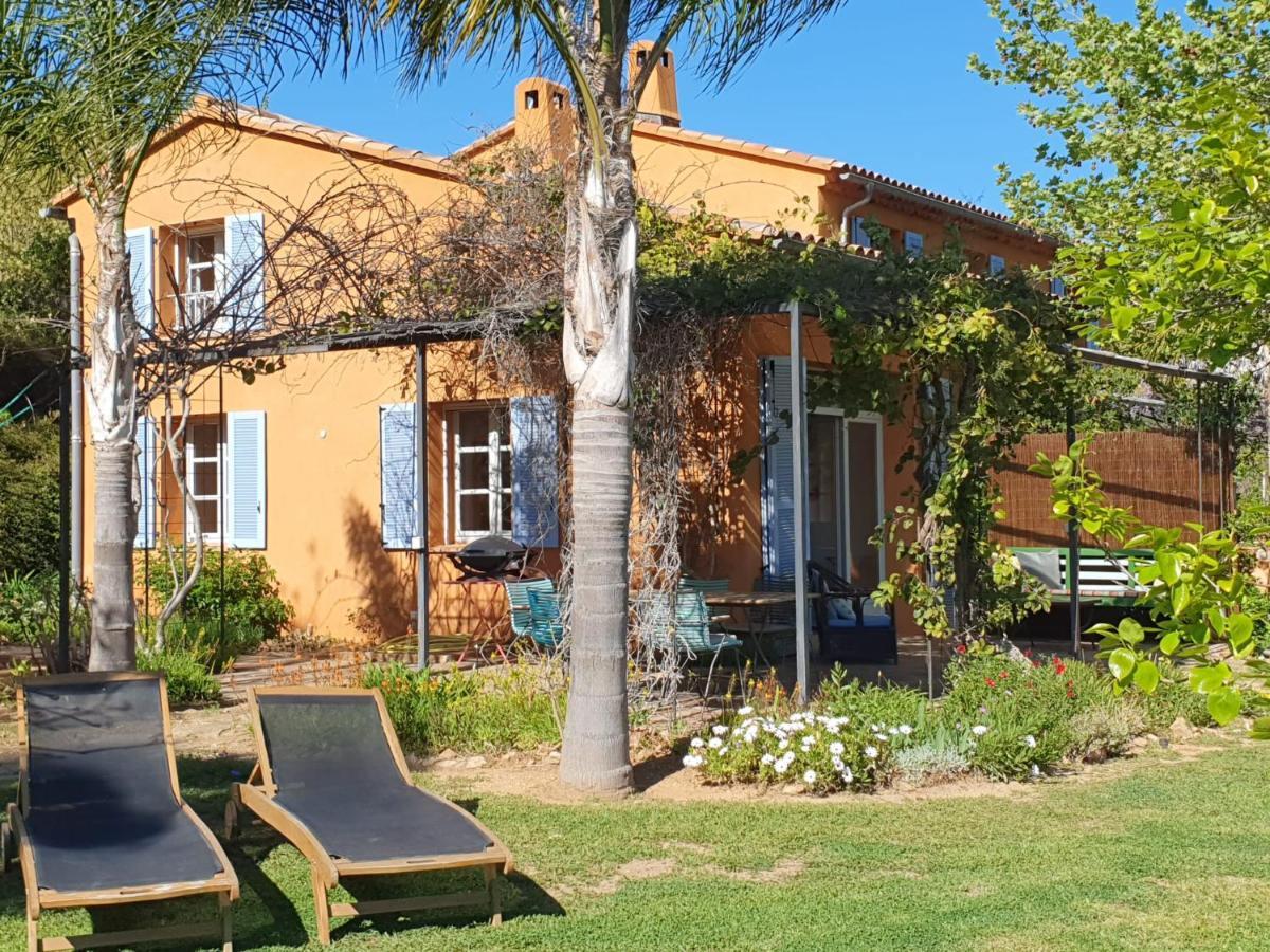 Вилла House With Garden And Sea View Ла-Лонд-ле-Мор Экстерьер фото