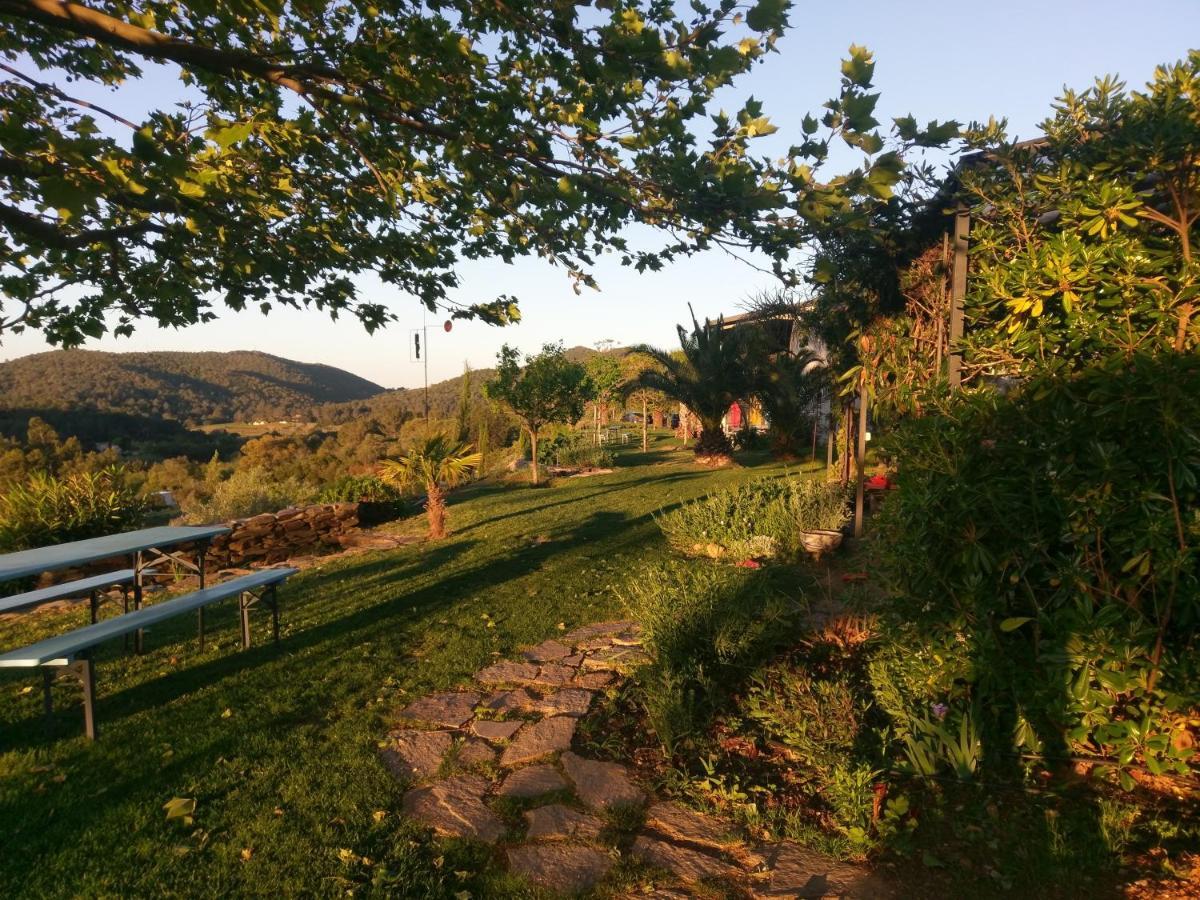 Вилла House With Garden And Sea View Ла-Лонд-ле-Мор Экстерьер фото